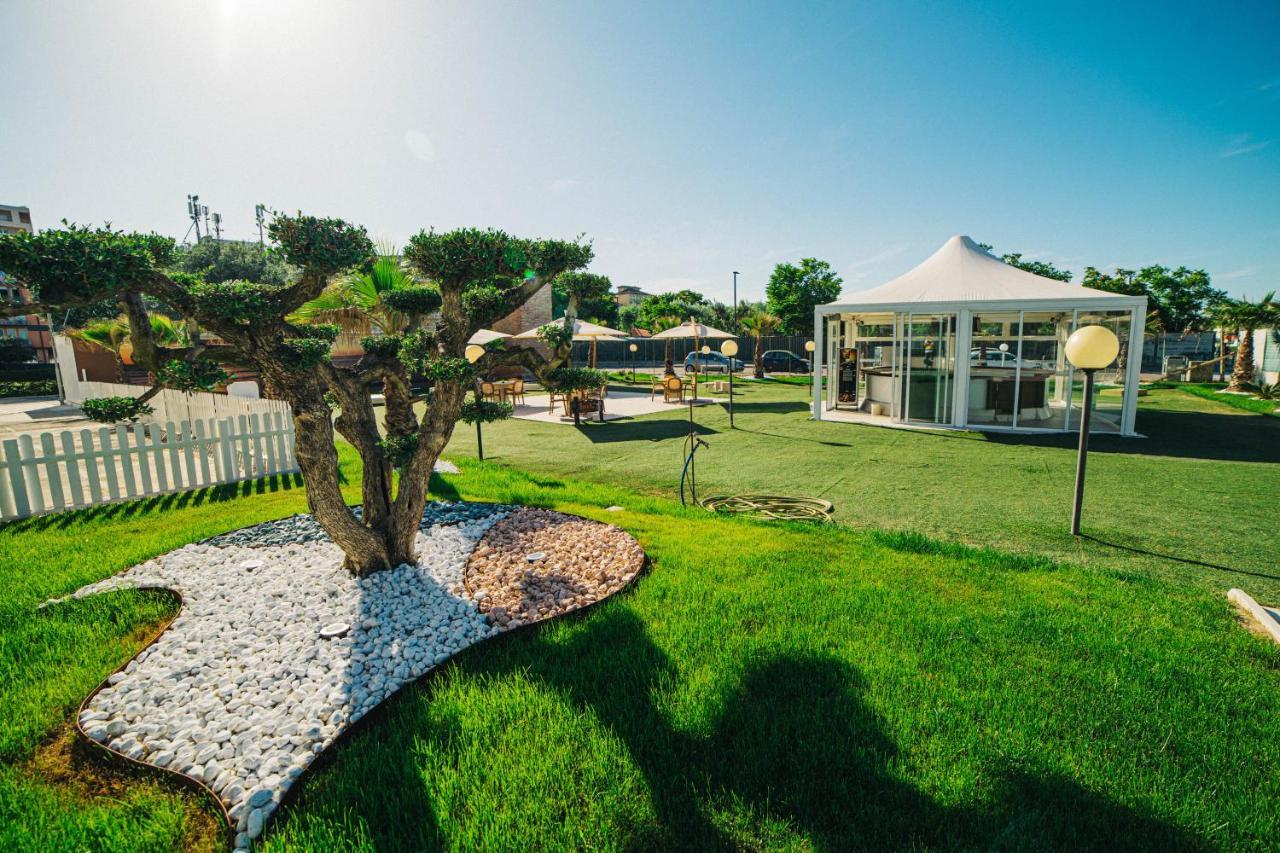 סוטומרינה Hotel Park E Mobil Home מראה חיצוני תמונה