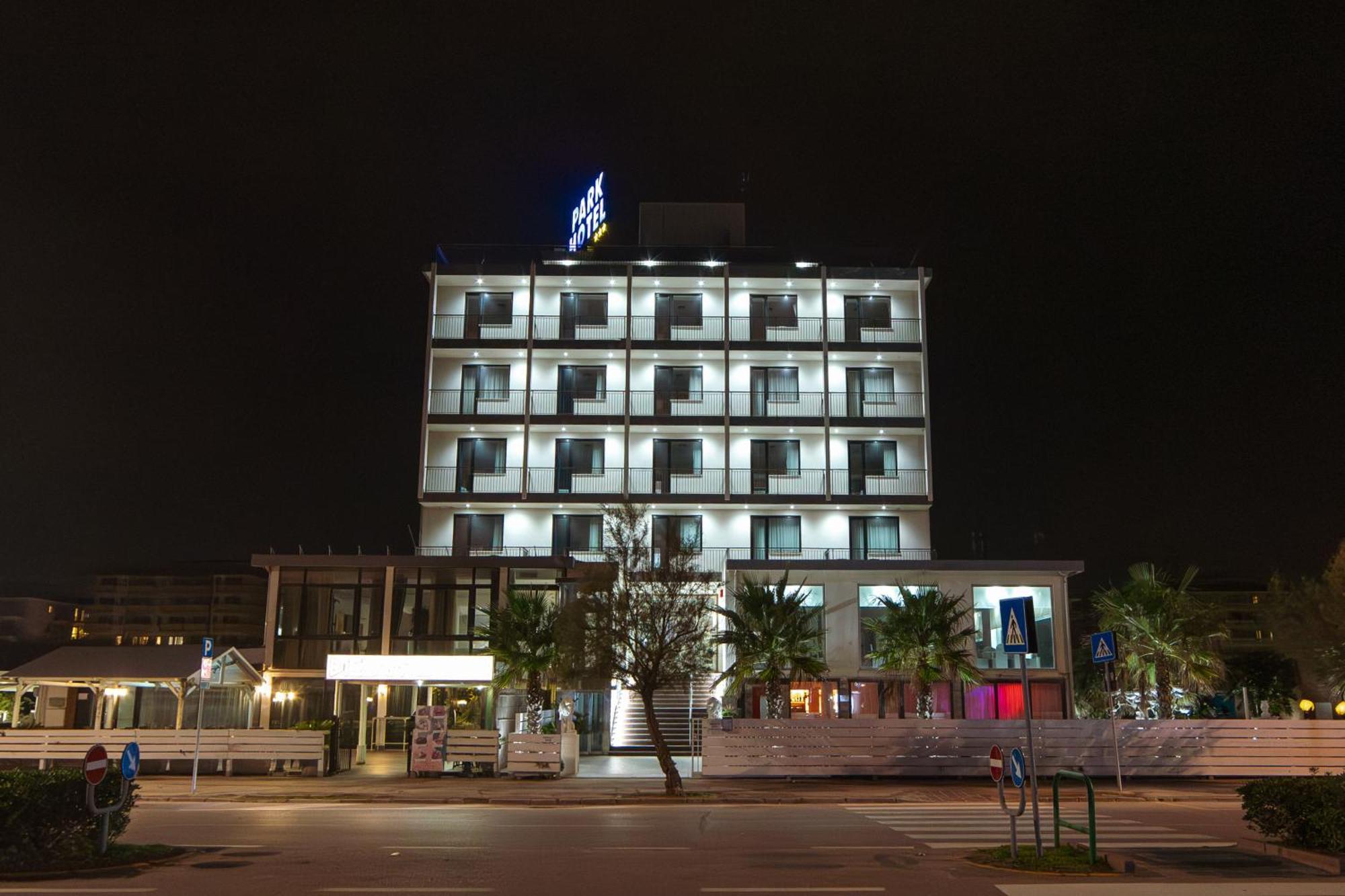 סוטומרינה Hotel Park E Mobil Home מראה חיצוני תמונה