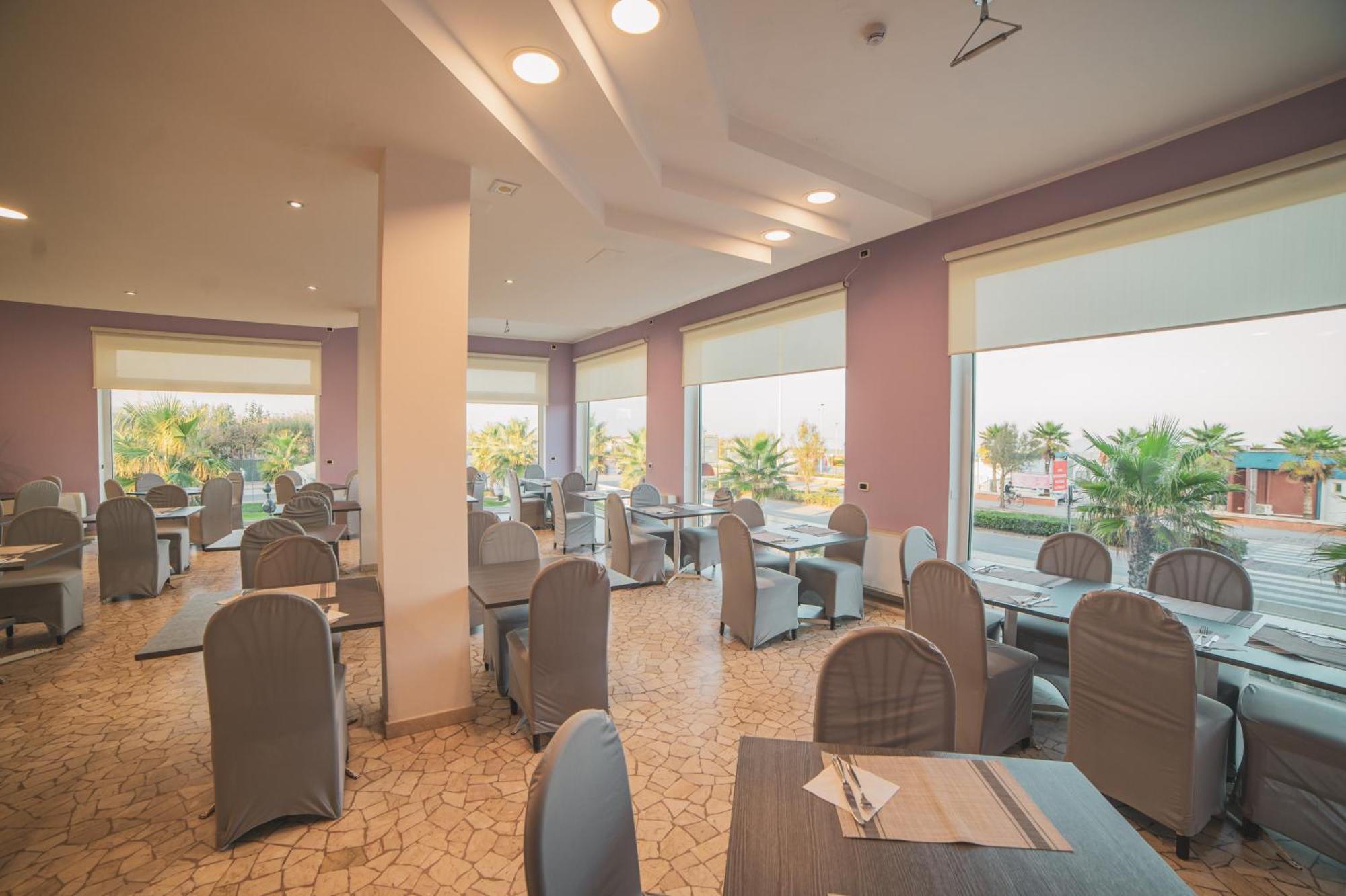 סוטומרינה Hotel Park E Mobil Home מראה חיצוני תמונה