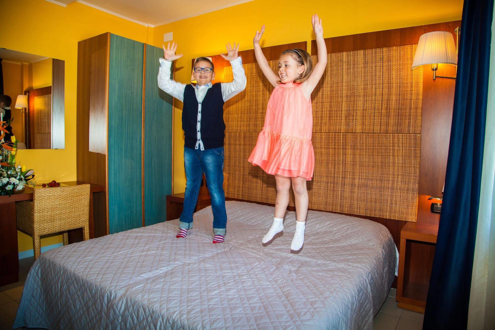סוטומרינה Hotel Park E Mobil Home מראה חיצוני תמונה